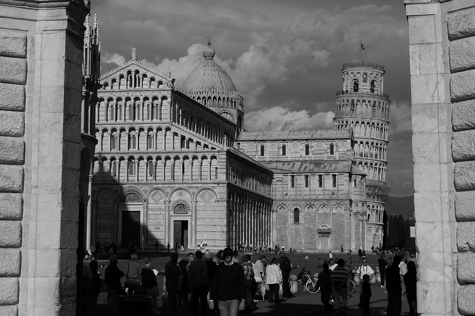 Duomo in B&W.jpg